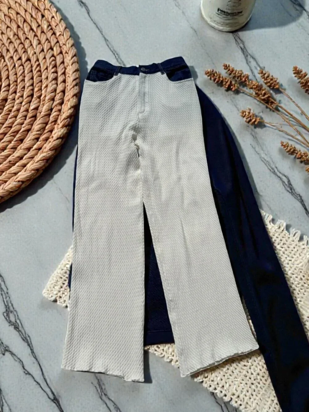WeWoreWhat High Rise Denim Cable Knit Wide Leg Jean Size 27 - Picture 3 of 16